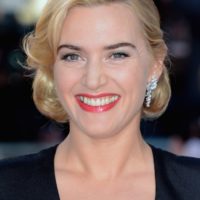 2011-Kate-Winslet-saved-Sir-Richard-Branson-mother-from-fire