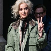 katy-perry-marc-jacobs-fw2017-show-in-nyc-2-16-2017-1